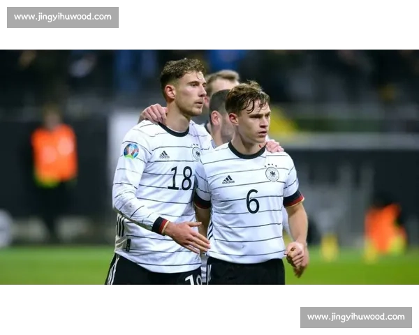 穆西亚拉深情送别穆勒：温哥华新章启，拜仁兄弟情永恒