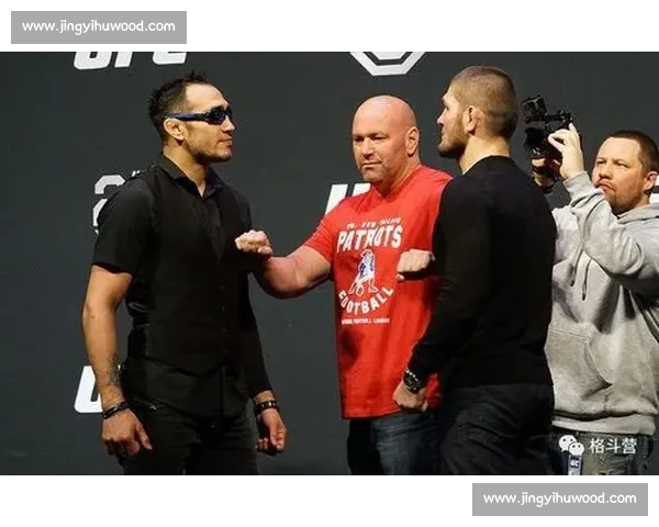 骨头琼斯对决嘴炮巅峰对话谁才是真正格斗之王历史地位终极较量